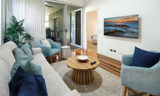 Moffat Beach Casa | Moffat Beach Magic: Family and Pet Friendly Oasis
