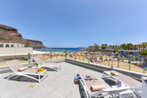 Playa de Mogan Apartamento | Mogan Beachfront apartment V&L by VillaGranCanaria