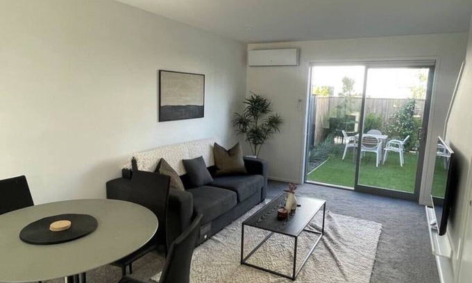 Upper Riccarton Casa | Mohua Lane Urban Paradise