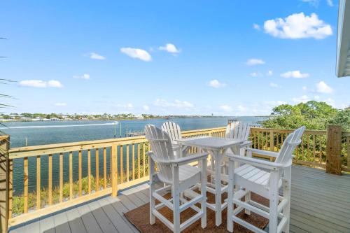 Ono Island Casa | Molokai Villas Riverside 7A