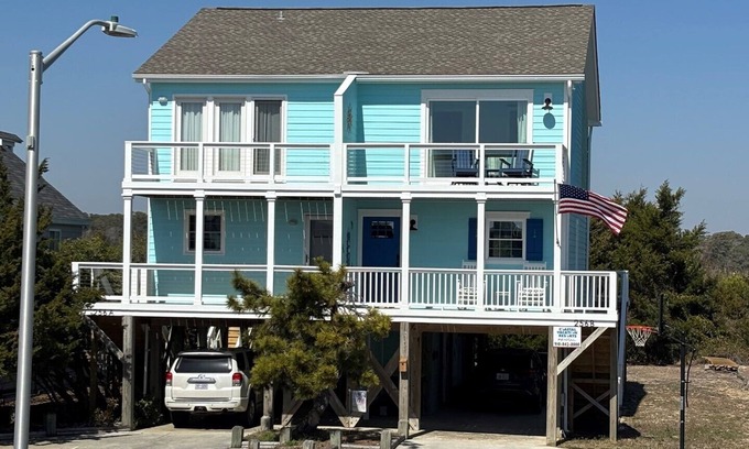 Holden Beach Casa | Mom's Gift / 256-B Brunswick Ave West -