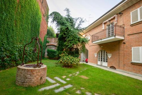 Lu Casa | Monferrato, Intera casa uso esclusivo giardino recintato posto auto privato, ideale per famiglie con animali