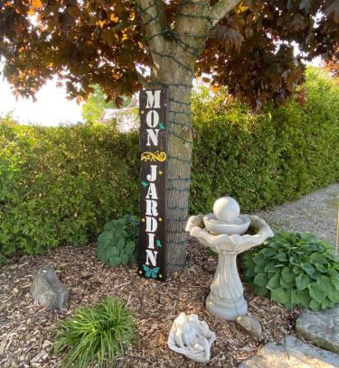 Bayham Cama Y Desayuno | MonJardin Bed and Breakfast