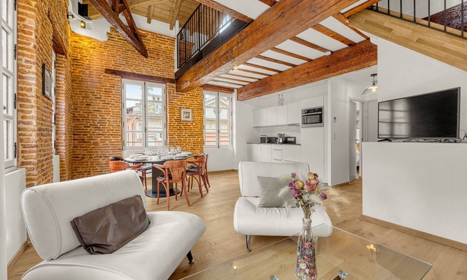 Saint-Georges Apartamento | Monsieur Henri - Grand appt en plein centre ville