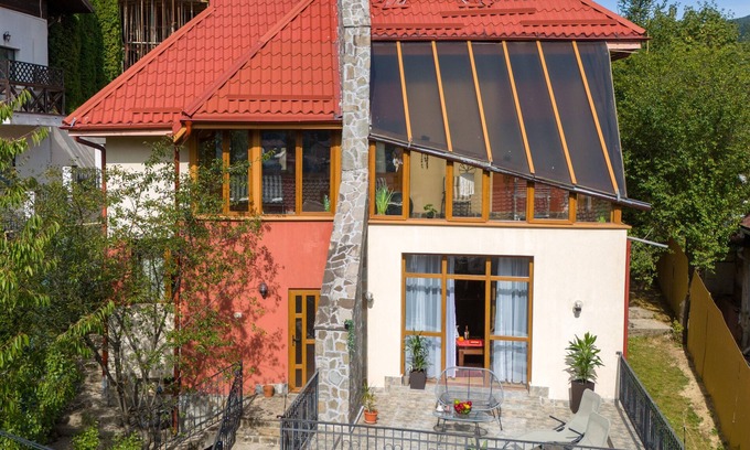 Busteni Casa | Mont'Arte - Villa with Panoramic View in Busteni