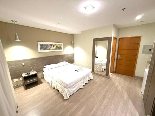 Palmeiras Apartamento | Mont Blanc Suítes - Nova Iguaçu - Rio de Janeiro