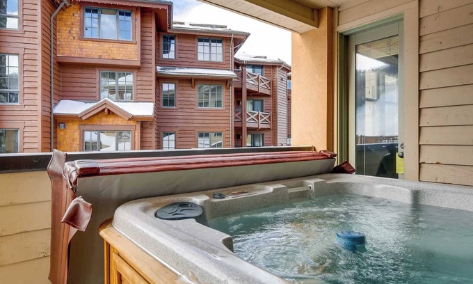 Deer Valley Casa | Mont Cervin #22 by Avantstay Luxury Ski in Ski out Home in Park City!