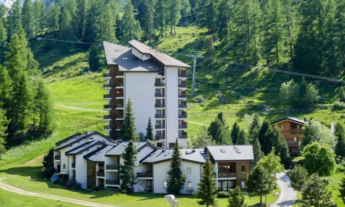 Noveli Apartamento | Mont Fort 43 by Interhome
