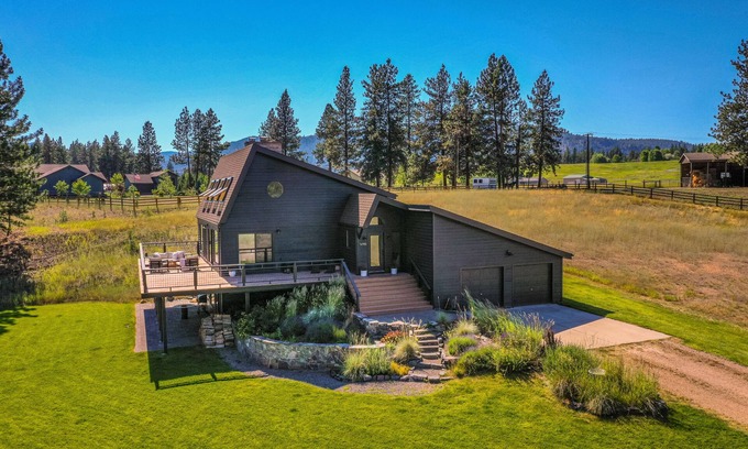 Huson Casa | Montana's Newest Design Focused Lodge