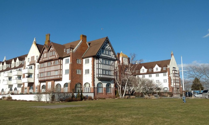 Montauk Condominio | Montauk Mansion piscinas cubiertas y al aire libre