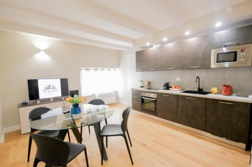 Santa Maria Novella Apartamento | Montebello Central Apartment