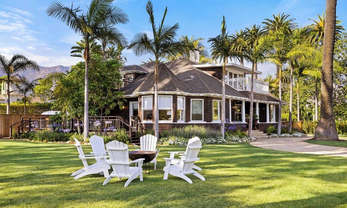 Montecito Casa | Montecito - Miramar Beach Estate - Steps to sand