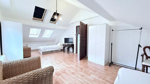 Itzehoe Apartamento | Monteur Unterkunft Itzehoe freistehendes Haus mit Garten & WLAN