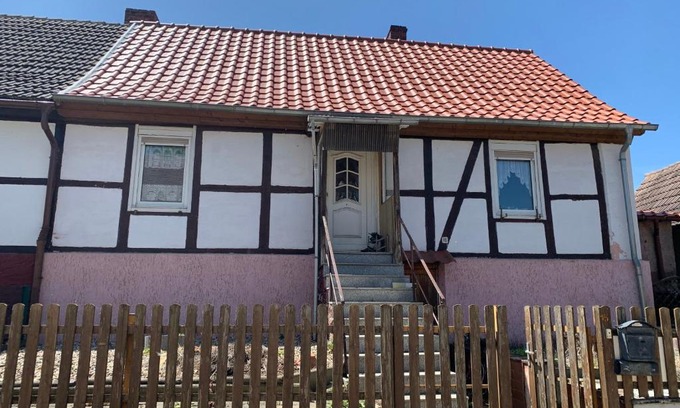 Hadmersleben Apartamento | Monteurhaus, Handwerkerhaus, Gästehaus, Pension