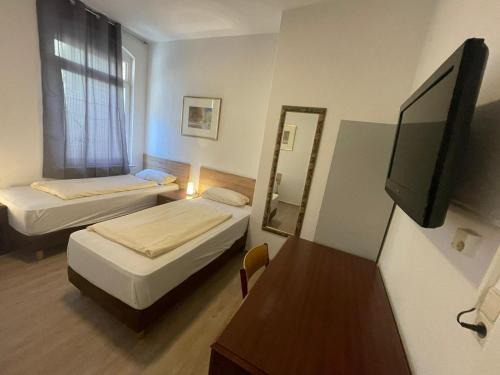 Linden-Nord Apartamento | Monteurwohnungen in Linden-Mitte, nahe der B6