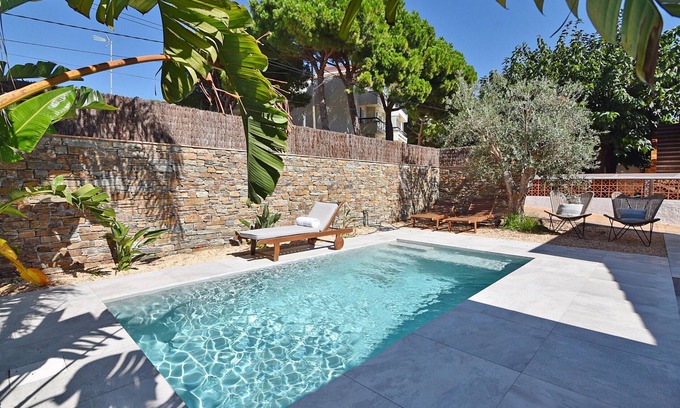 Torroella de Montgri Villa | Montgo 2: Moderna villa con piscina privada