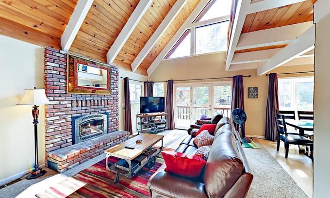 Montgomery Estates Casa | Montgomery Estates Retreat