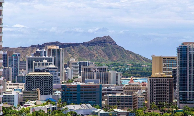 Waikiki Condominio | Monthly- Chateau Waikiki 3513 2 Bedroom Ocean/ Diamond Head
