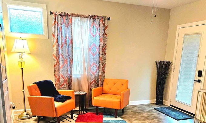 Oak Hill Casa | Monthly Stay+ Cozy 2br/1bath West Jax/Orange Park