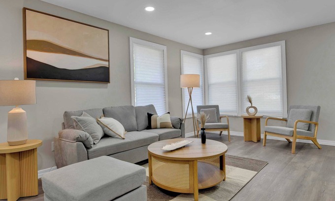 Newark Casa | Montrose Meadow Retreat – A Stylish & Serene Stay in Newark #42078