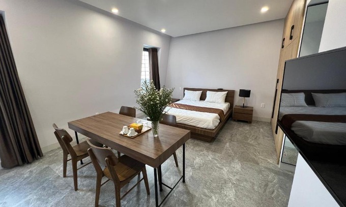 Hue Casa | Moon House