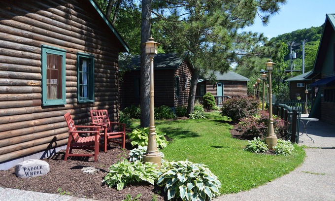 Bellevue Cabina | Moon River Cabins