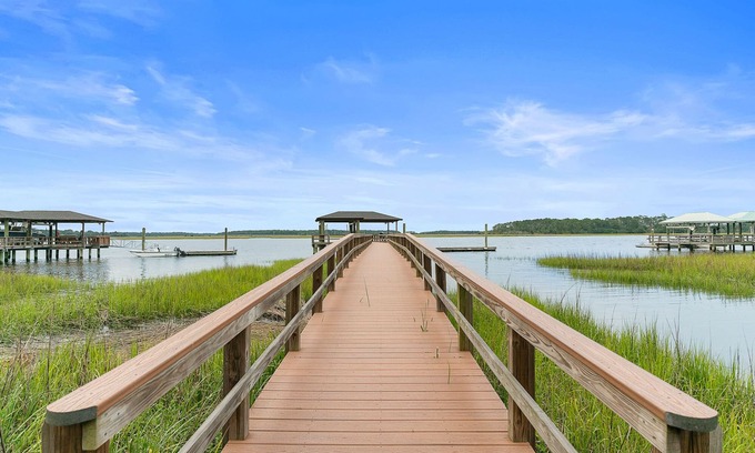 Burnside Island Casa | Moon River House