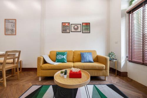 Chakkrawat Villa | Moondance House Chinatown