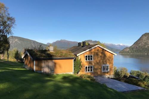 Voll Casa | Moonvalley Lodge - stort & koselig hus - Måndalen