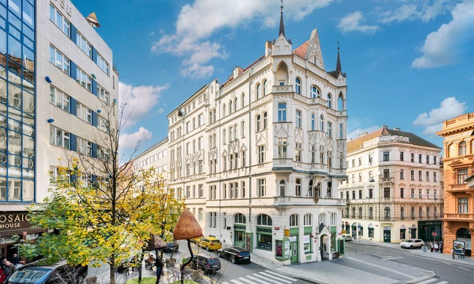 Nove Mesto Apartamento | MOOo Downtown