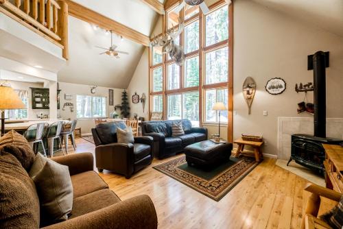 Soda Springs Casa | Moose Lodge
