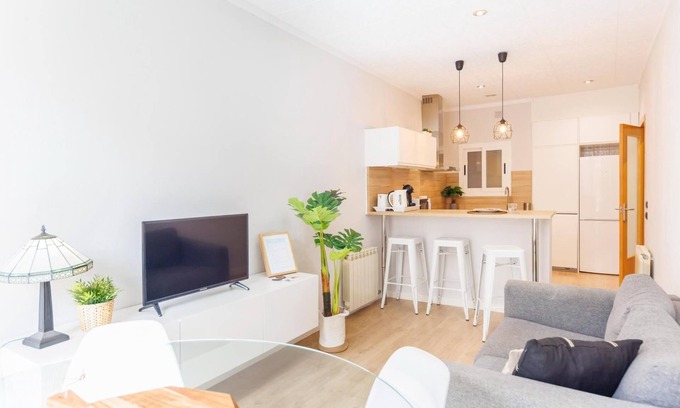 el Mercadal Apartamento | Mora 4-2 - Apartamento vacacional en Girona | Bravissimo