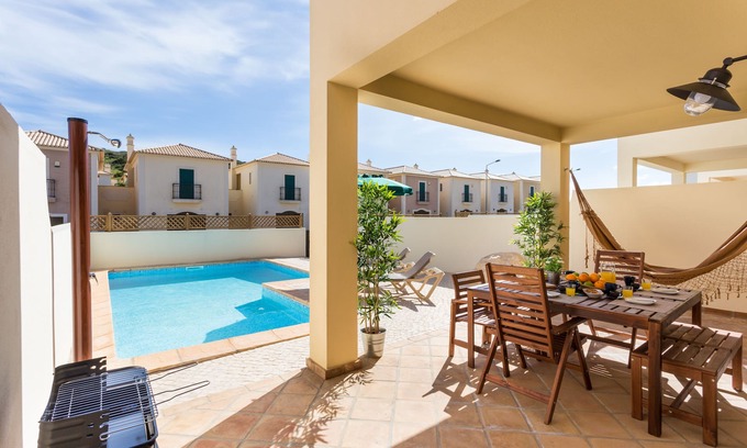 Burgau Villa | Moradia 35 - un "2 passos" da praia