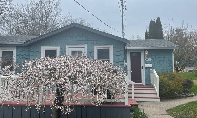 Clayton Cabaña | Morning Star Cottage