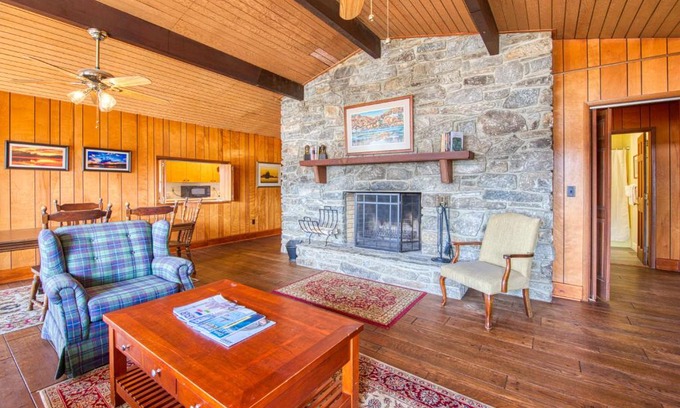 Lake Junaluska Casa | Morris Villa Combo