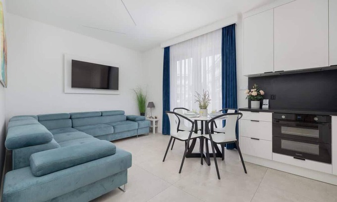 Rewal Apartamento | Morska 8 | Prestigious Apartment | Parking | Pool