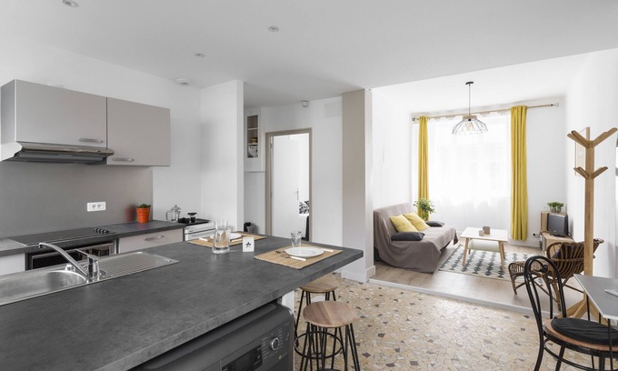 Salorges - Sainte-Anne Apartamento | MOSAIK, Charmant appartement Nantais