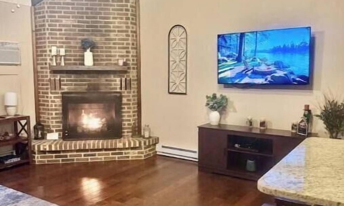 Lake Harmony Cabina | Mosey Cabin- Sauna and golf course view!