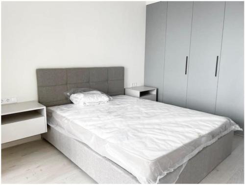 Dnipro Apartamento | Most City area 2-bedroom Lux, Ekaterinoslav square
