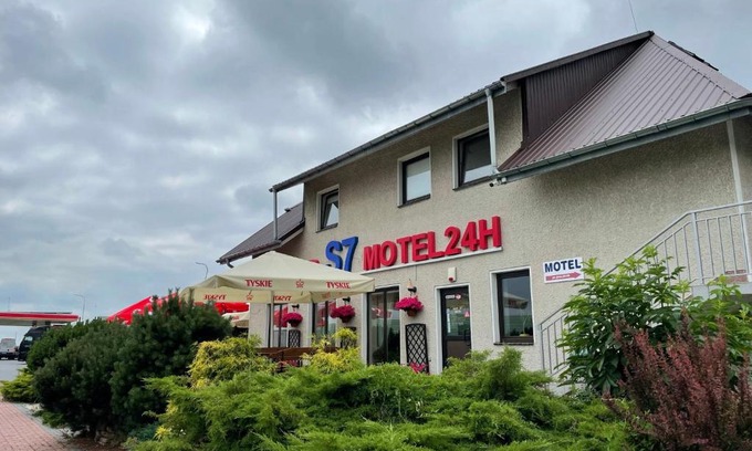 gmina Promna Hotel | Motel S7