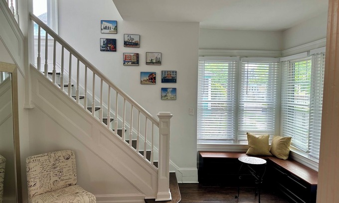 Detroit Casa | Motown in the Village: A Charming home in the heart of Detroit