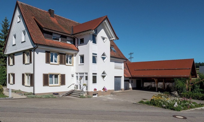 Villingen-Schwenningen Apartamento | Ferienwohnung im Schwarzwald mit Terrasse