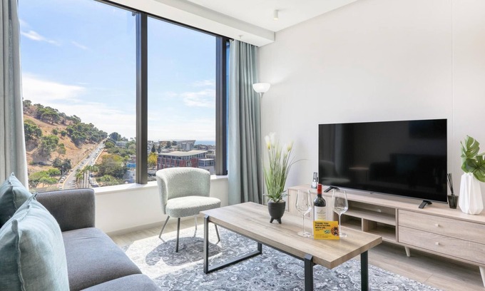Bo'Kaap Apartamento | Mountain and Seaview apartment in De Waterkant Strand Street
