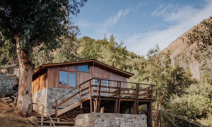 San Alfonso Cabina | Cabaña de montaña perfecta para unas vacaciones familiares en Cajon del Maipo Chile