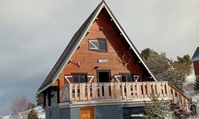 Camurac Chalet De Esquí | Mountain chalet