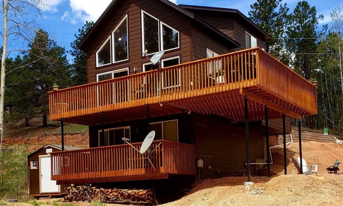 Woodland Park Chalet De Esquí | Mountain Chalet: Pet Friendly, WiFi, & DirecTV