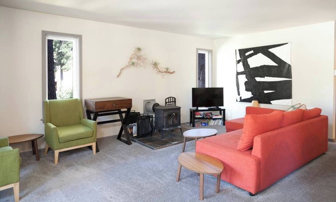 Alpine Meadows Condominio | Mountain Chic Condo | Near Village at Palisades