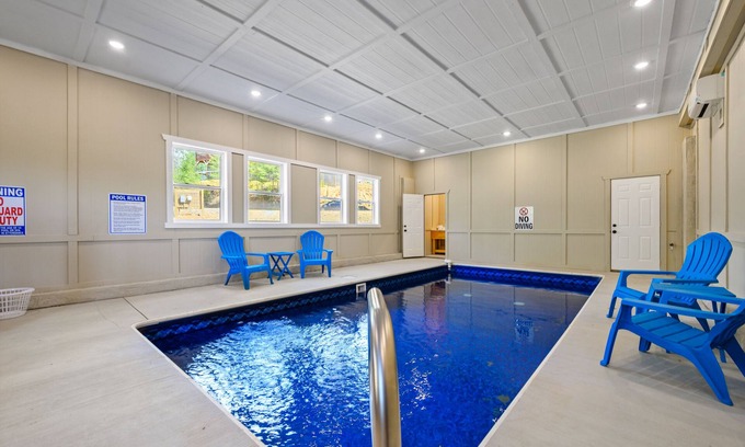 Caton Cabina | ★Mountain Grace★ | Pool House, Hot Tub, Sleeps 26