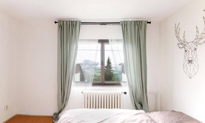 Jachymov Cabina | Mountain hut in the heart of the Erzgebirge for larger groups. Pet friendly!