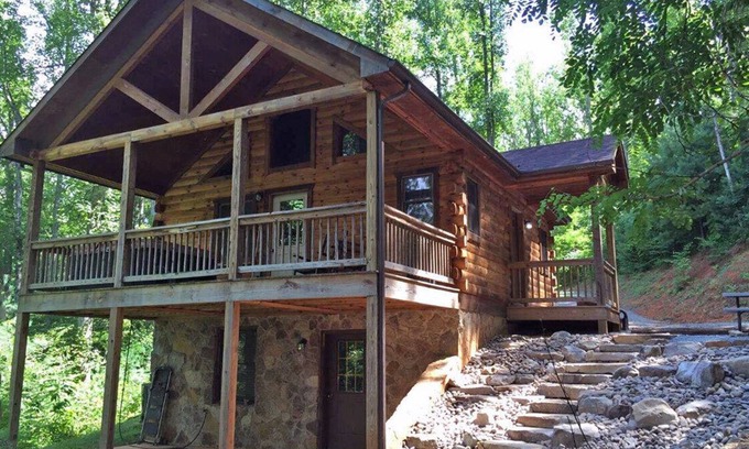 Stanardsville Cabina | Mountain Paradise | 1 Bed, 2 Bath